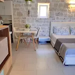 Case de vacanță Cosy With Breathtaking View *