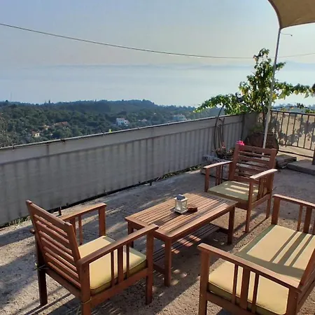 Cosy With Breathtaking View * Gaios
